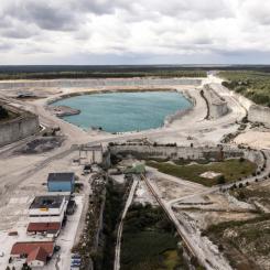 Karl Melander/TT: Cementas fabrik i Slite på Gotland har varit omdiskuterad senaste tiden. Arkivbild.